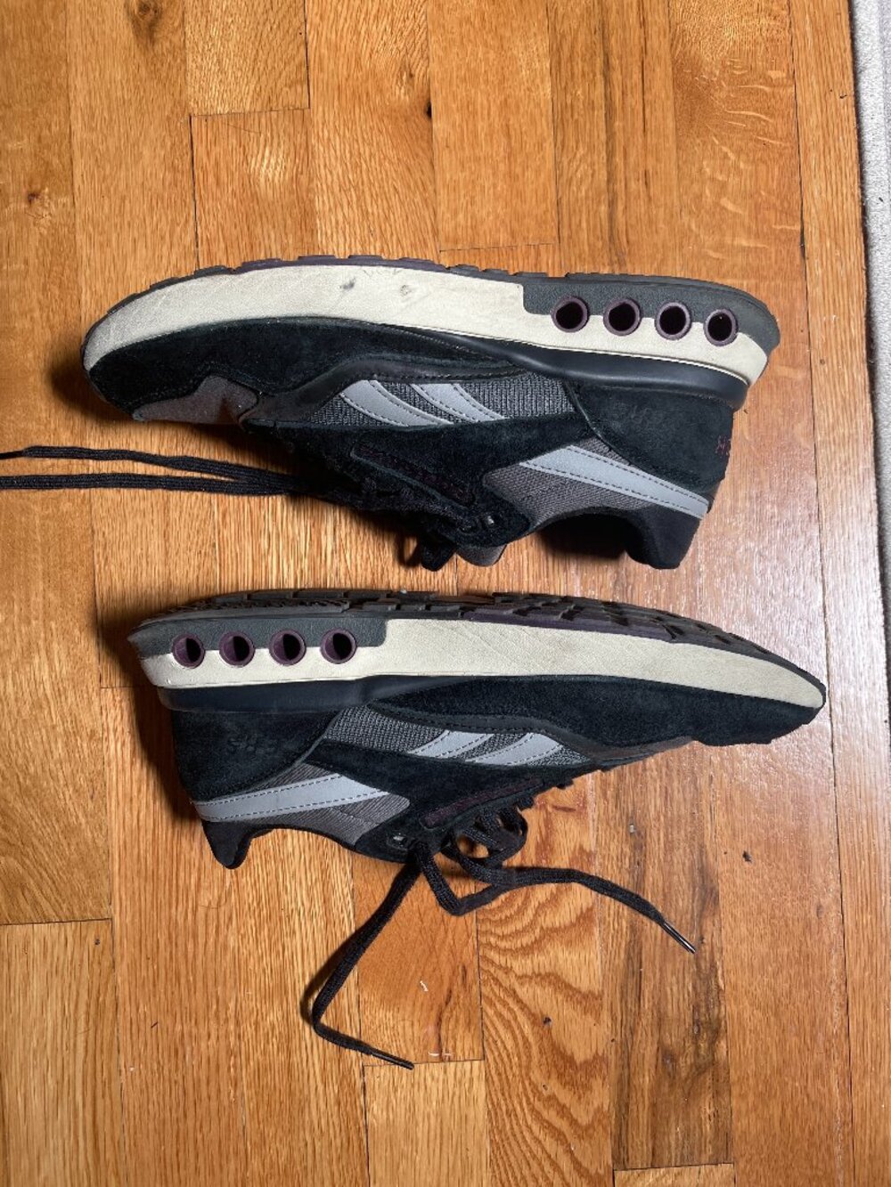 Classic Reebok Sneakers